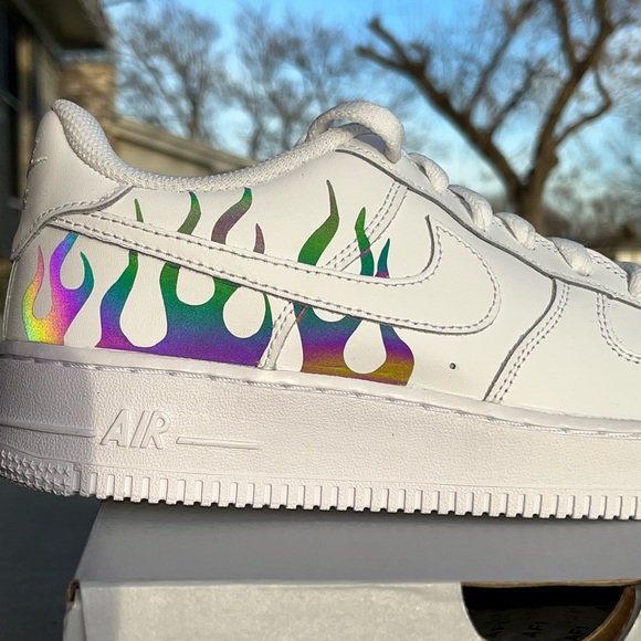 Women’s Nike Air Force 1s - Picture 3 of 3